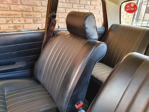 Imagen 4 de 12 de Peugeot 404 Gp 1974
