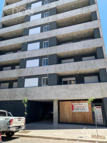 Venta-departamento -dos Dormitorios-cochera- Microcentro-