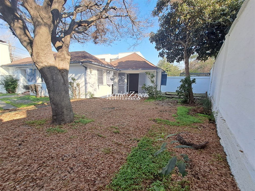 Casa Venta 3 Dorm. 2 Baños, Servicios, Metro Magallanes