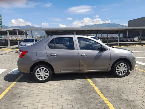 Renault Logan 1.6 Authentique / Life