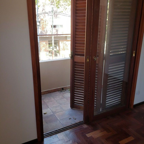 Imagen 12 de 16 de Venta Chalet Apto Credito En Lanus- Dept En Parte De Pago