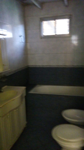 Casa 3 Amb Jardin Fondo Estilo Cabaña Oportunidad!!