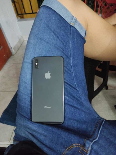 iPhone XS Max 64gb