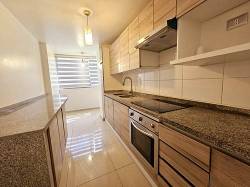 Dpto. En Venta De 3d,2b,1e En Berta Correa