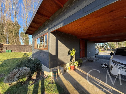 Hermosa Casa En Parcela De 8.000 M2 En Trafún.