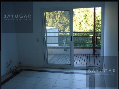 Imagen 4 de 10 de Venta - Departamento Con Terraza - Bayugar Negocios Inmobiliarios