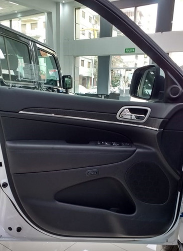 Imagen 12 de 14 de Cherokee Limited 3.6l At8 4x4