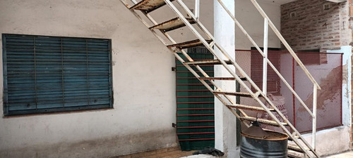 Venta Casa 5 Ambientes Quilmes C/ Cochera Y Galpon