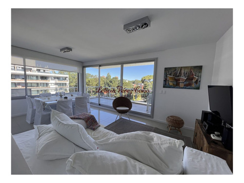 Imagen 4 de 24 de Venta Apartamento De 3 Dormitorios En Playa Mansa.