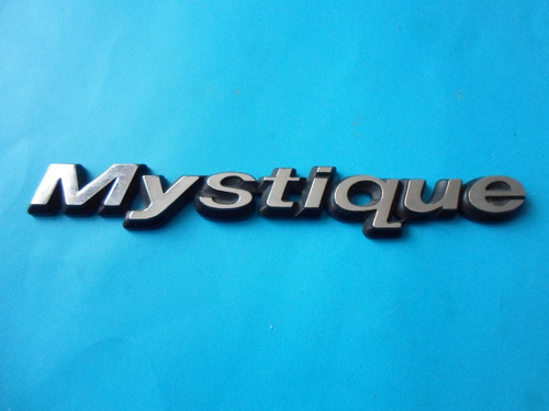 Emblema Mystique Auto Palabra Adherible