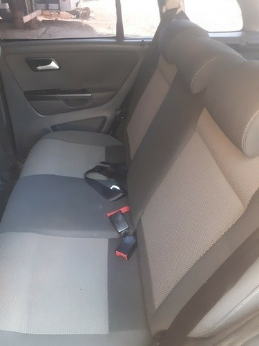 Imagem 2 de 6 de Volkswagen Spacefox 2011 1.6 Trend Total Flex 5p