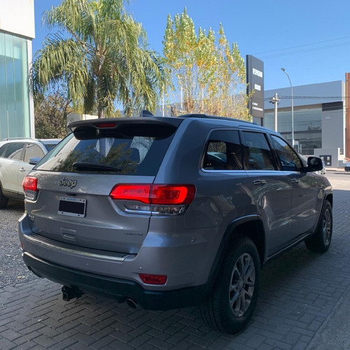 Imagen 4 de 9 de Jeep Grand Cherokee