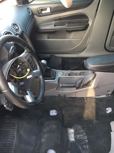 Imagen 8 de 9 de Ford Focus Ghia 1.8l Diesel