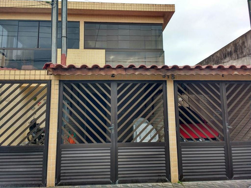 Casa Em Praia Grande Com 2 Dormitórios Em São Vicente - Nli7052