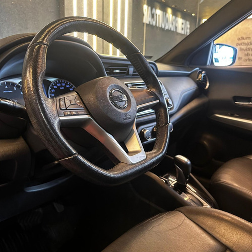Nissan Kicks SV 1.6 16V FlexStar 5p Aut.