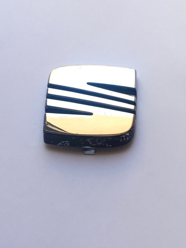 Emblema Parrilla Original Seat Ibiza Cordoba 2001, 2008. Cromado (Usado)