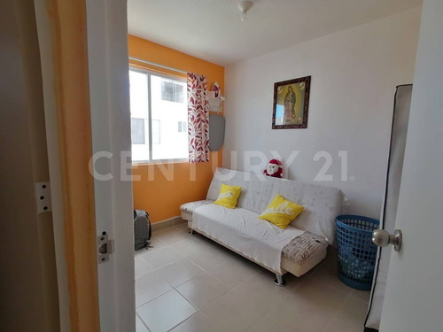 Casa En Venta Hacienda San Camilo, Pedro Escobedo, Querétaro.