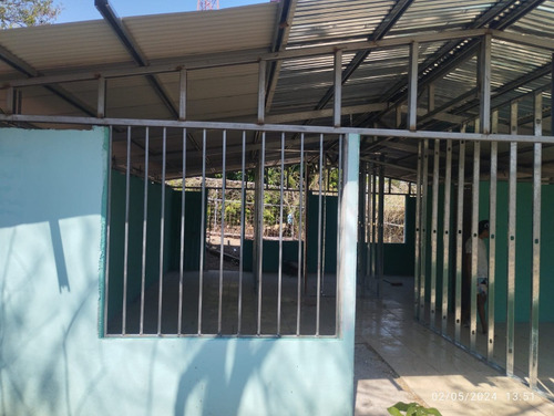 Lote Con Casa En La Playa