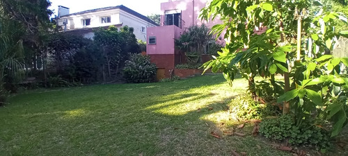 Casa 4 Ambientes Sobre El Monte De Santa Teresita