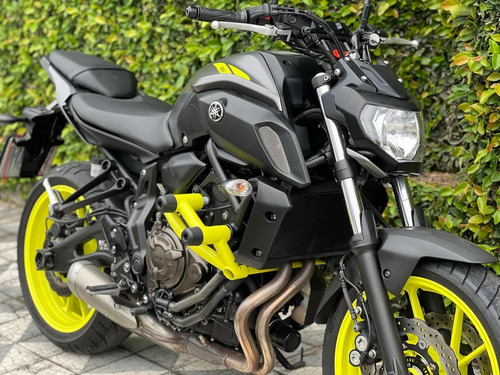Imagem 9 de 14 de Yamaha Mt-07 Abs
