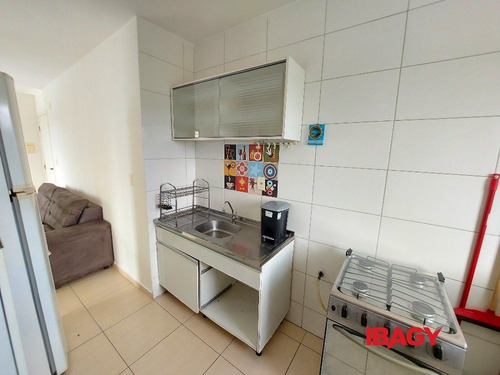 Imagem 5 de 10 de Excelente Apartamento 2 Dormitorio(s) Em Pachecos - Palhoca - L-112155