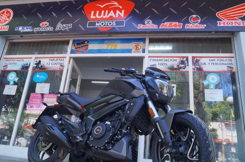 Dominar 400