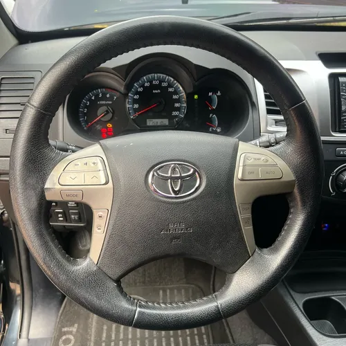 Toyota Fortuner 2.7l 4x2