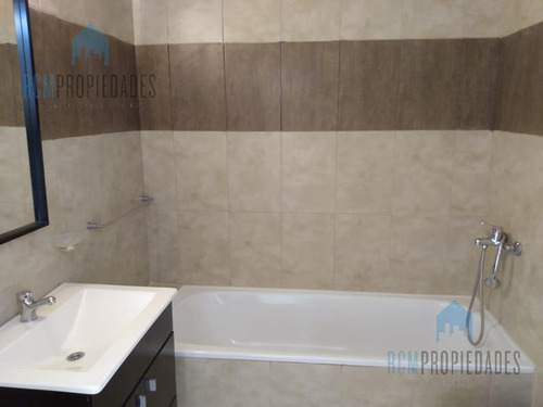 Imagen 5 de 11 de 1 Y1/2 Ambiente C/ Balcón - San Cristóbal