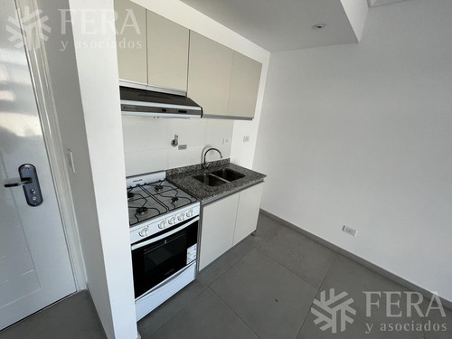 Imagen 3 de 24 de Venta De Departamento 1 Ambiente En Wilde (28649)