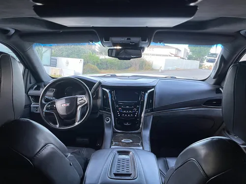 Cadillac Escalade ESV 6.2 Platinum At