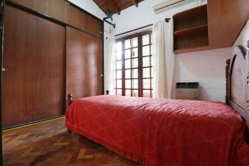 Casa 4 Ambientes - Pileta - Apto Crédito - Permuta