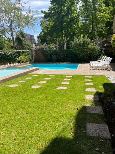 Precioso!! Remodelado - Impecable - 4 D 3 B 2 Estac Y 1 Bod