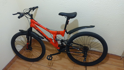 Bicicleta Rising Nemesis R26