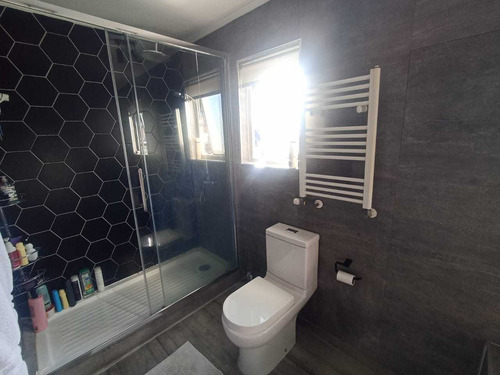 Vende Casa Remodelada En Barrio Ingles (68685)