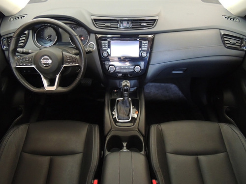 Imagen 14 de 17 de Nissan X Trail 4x4 2021 Tsi Exclusive Tt At N San Blas Auto