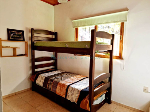Imagen 11 de 21 de Colonia Del Sacramento- Casa De 2 Dormitorio Con Buen Parque