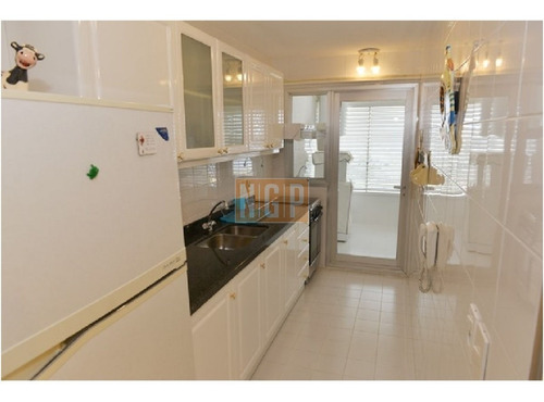 Imagen 10 de 25 de Apartamento En Mansa, 3 Dormitorios