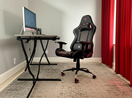 Silla de escritorio Balam Rush Thunder Rush V2 gamer ergonómica negra y roja