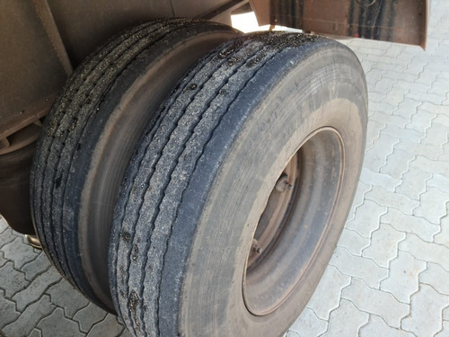 Carreta Bau Furgao 30 Pallets Randon Ano 2011 Com Pneus