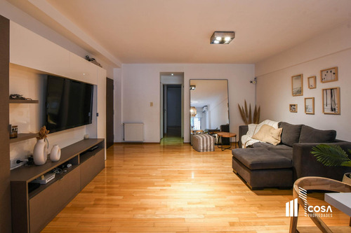 En Venta Departamento 3 Dormitorios Con Patio Y Cochera Centro Rosario