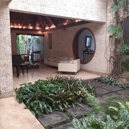 Imagen 10 de 25 de María Vende Espectacular Quinta En Hato Royal