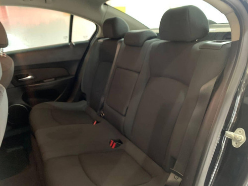 Imagem 10 de 11 de Chevrolet Cruze 1.8 Lt 16v Flex 4p Manual