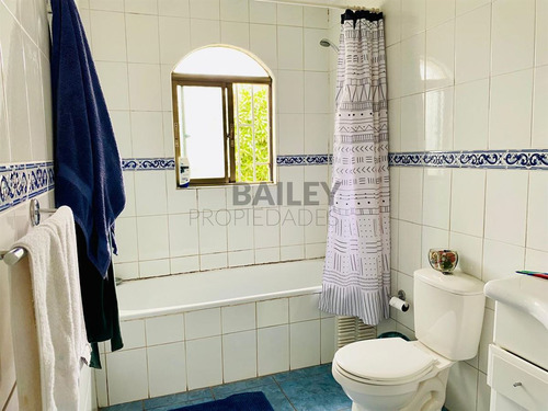 Casa En Arriendo De 4 Dorm 4 .b , Los Pinos ,reñaca