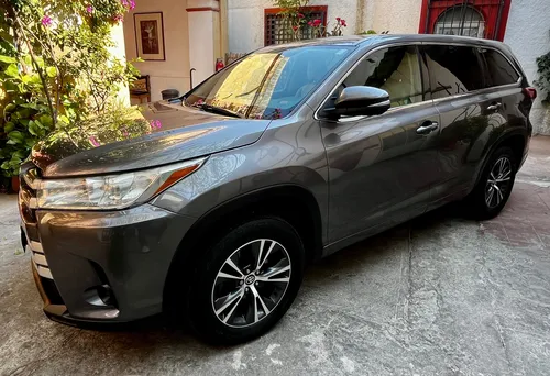 Toyota Highlander 3.5 Le At