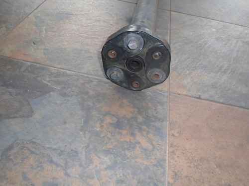 Imagen 2 de 3 de Vendo Eje De Mando De Mercedes Benz E220, Año 1990