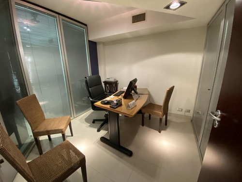 Imagen 4 de 9 de Excelente Oficina En Venta - 100 M2 - Seguridad 24 Hs - Luminoso - Recoleta
