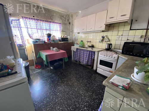 Imagen 10 de 12 de Venta Galpón Con Departamento De 4 Ambientes En Dock Sud (29824)