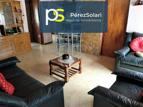 Imagen 3 de 13 de Se Vende Casa De 3 Dormitorios En San José De Mayo Y Casa De 1 Dormitorio En Mismo Padrón.
