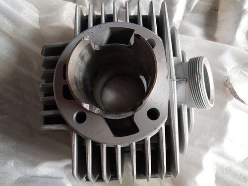 Imagen 4 de 5 de Suzuki A100 Cilindro Nuevo, Std