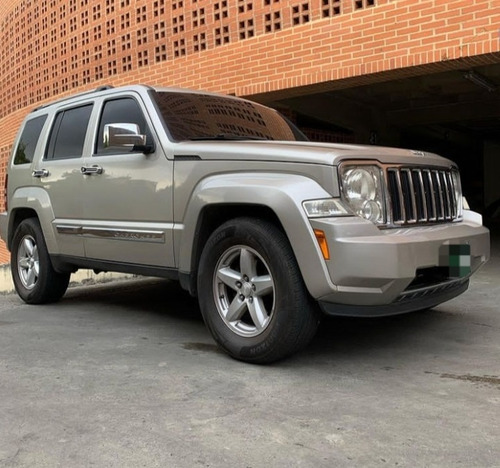Imagen 2 de 10 de Jeep Cherokke Limited 4x4 Limited 4x4